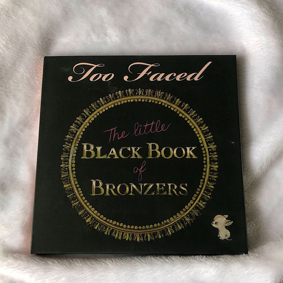 TOO FACED The Little Black Book of Bronzers💗 - Picture 1 of 3